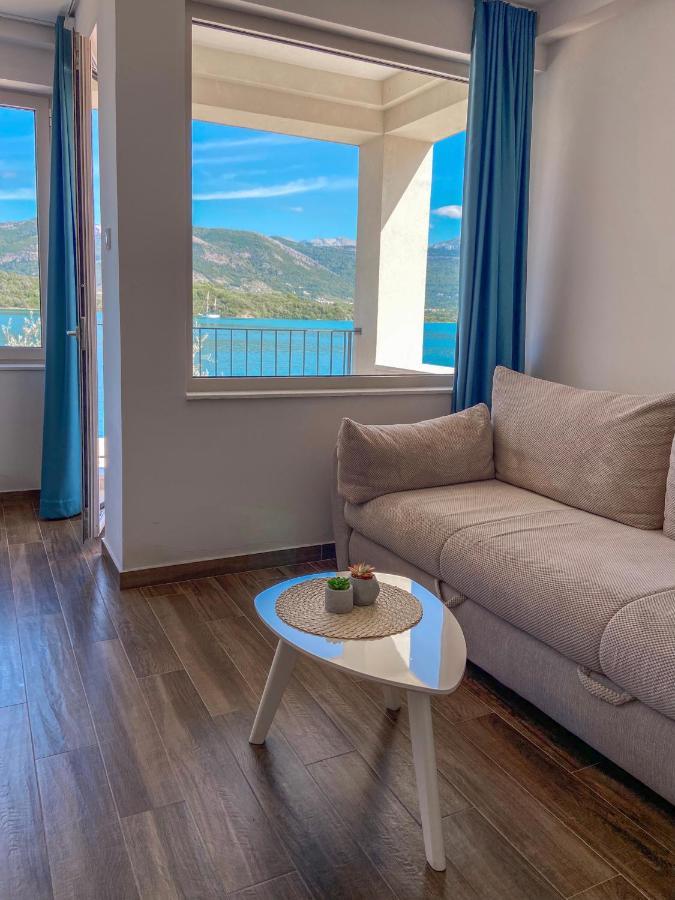 Timea Apartment Tivat Exterior foto
